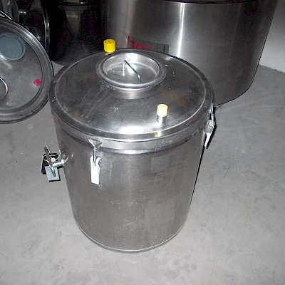 Etscheid Hofbehälter 200 L (HB0384)
